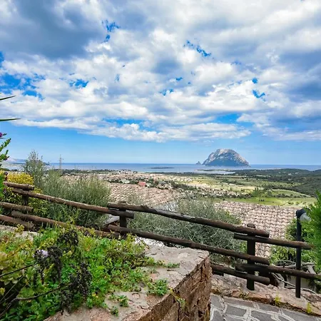 La Rosa Dei Venti Apts * Porto San Paolo (Sardinia)