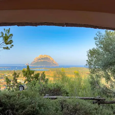 La Rosa Dei Venti Apts Porto San Paolo (Sardinia)