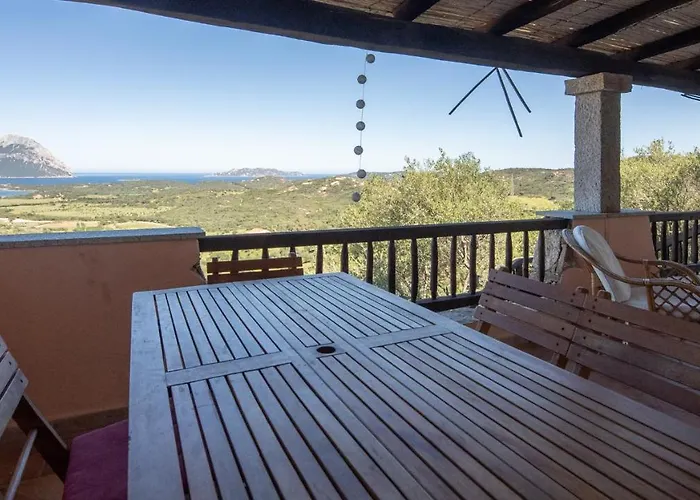 La Rosa Dei Venti Apts Porto San Paolo (Sardinia)